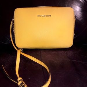 Michael Kors Crossbody